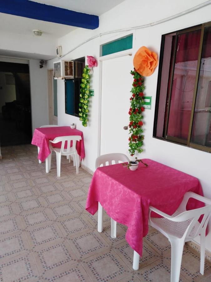 Hostal Poseidon Del Mar San Andrés Esterno foto